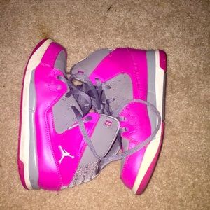 Pink kids Jordan’s
